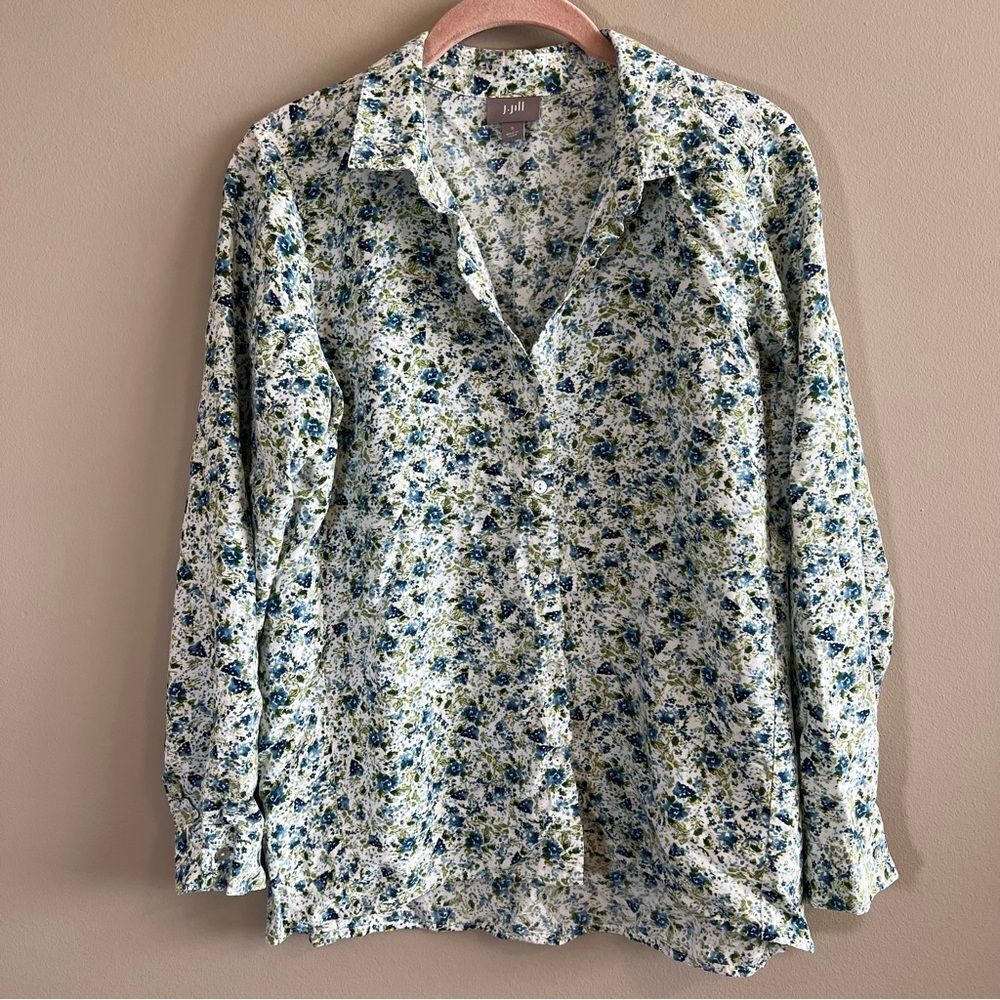 ✨ J. Jill Women’s Blue Green Floral Button Down Top Small